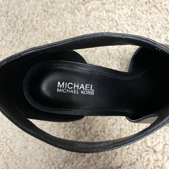 Michael by Michael Kors peel-toe, open heels. EUC. - Picture 3 of 4